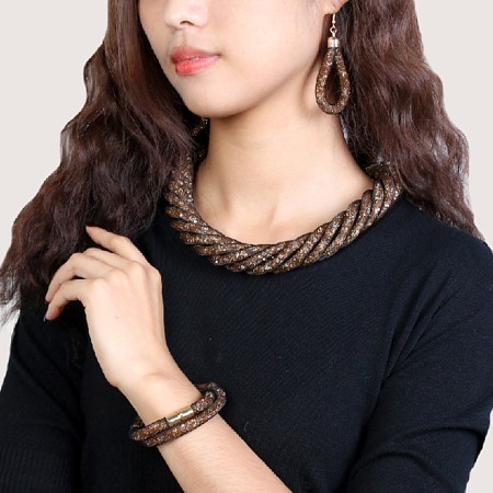Thick Twisted Crystal Mesh Fashion Set - Brown